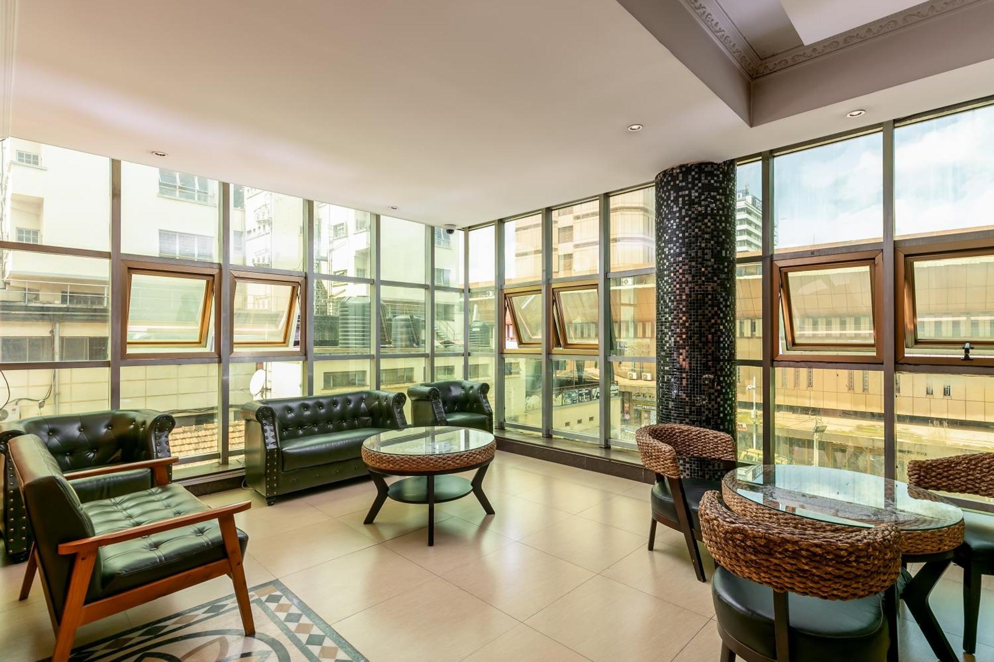 Russell Hotel Καμπάλα Εξωτερικό φωτογραφία