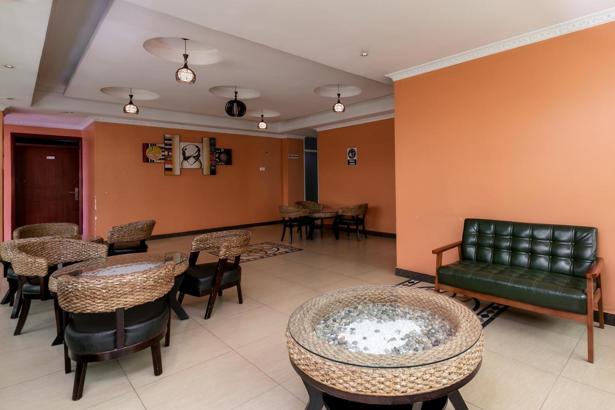 Russell Hotel Καμπάλα Εξωτερικό φωτογραφία