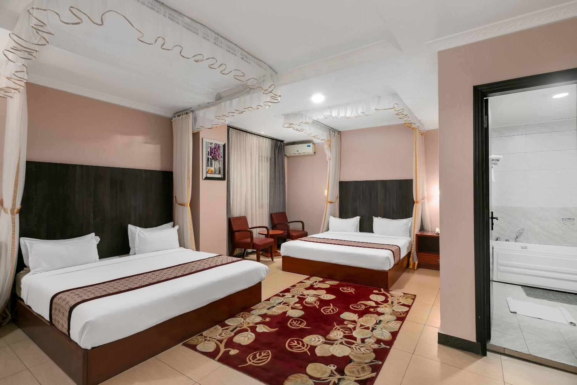 Russell Hotel Καμπάλα Εξωτερικό φωτογραφία