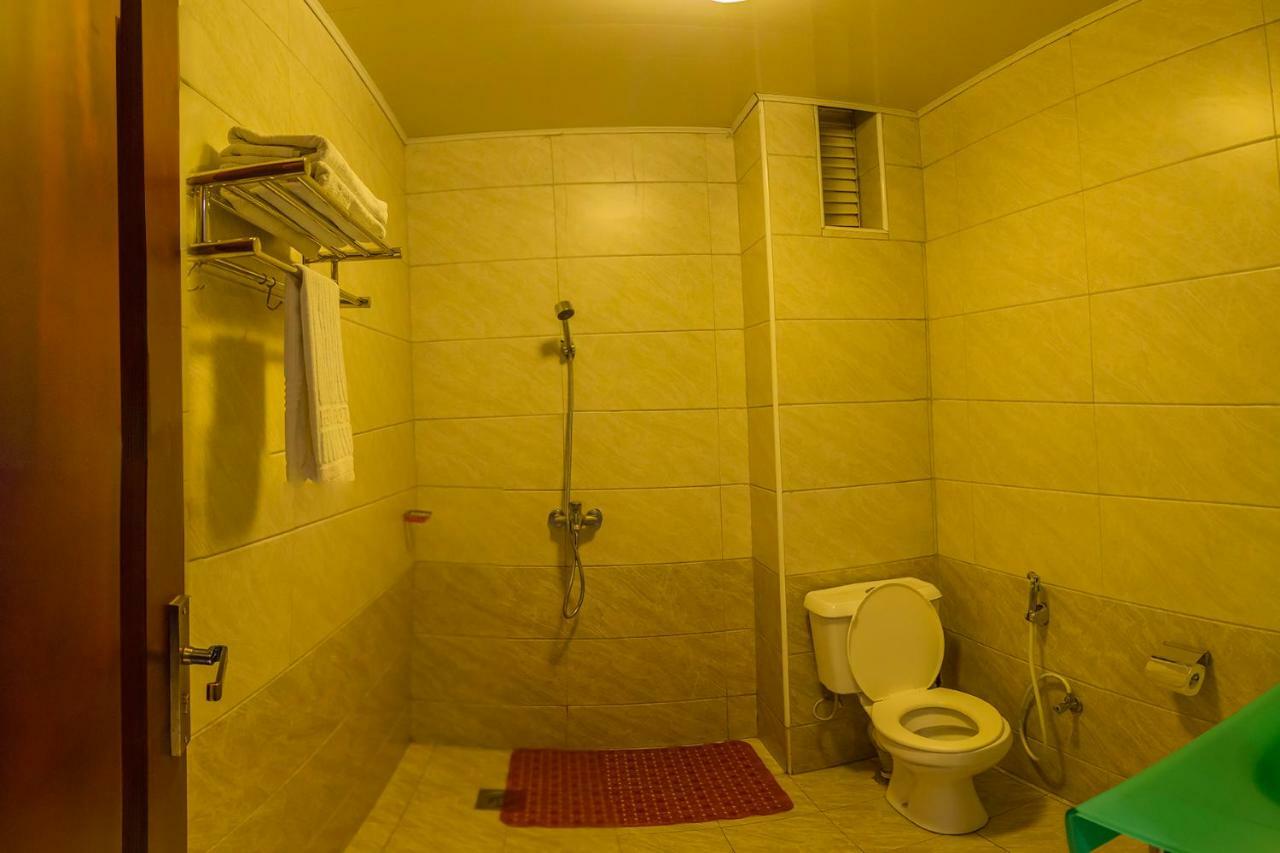 Russell Hotel Καμπάλα Εξωτερικό φωτογραφία